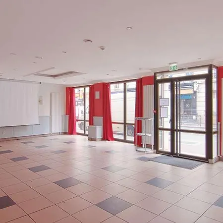 酒店 Briand Devient Ipl 3*