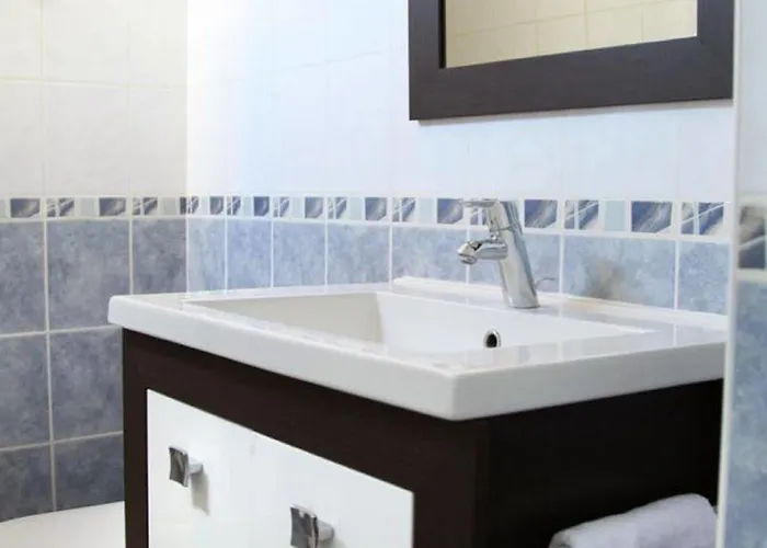 Hotel Briand Devient Ipl 3*
